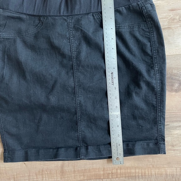 Gap women size small black high waisted pencil skirt - Picture 4 of 4